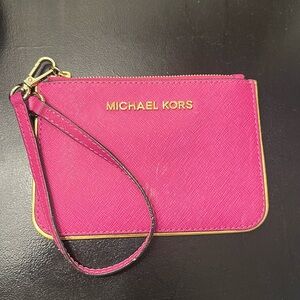 Michael Kors, hot pink wristlet